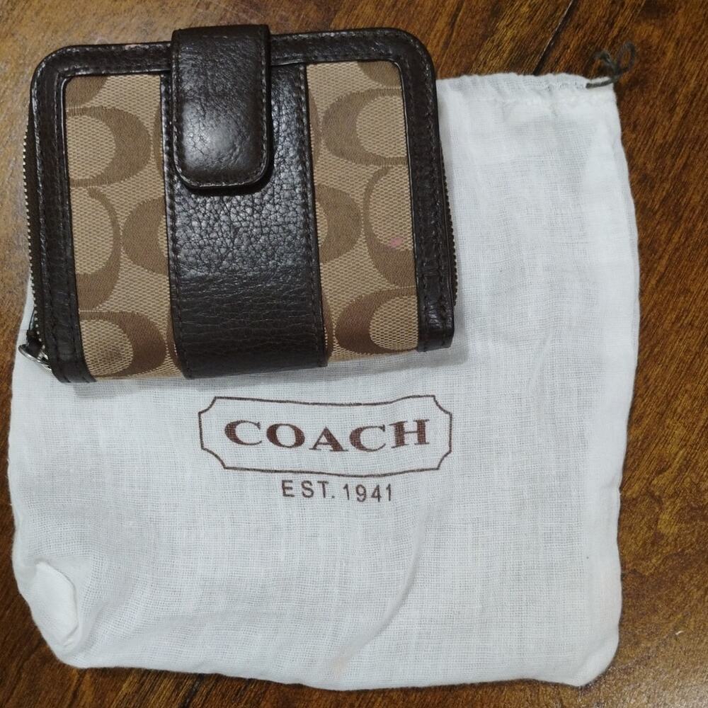 Coach Signature Canvas Med Wallet Brown w dust bag